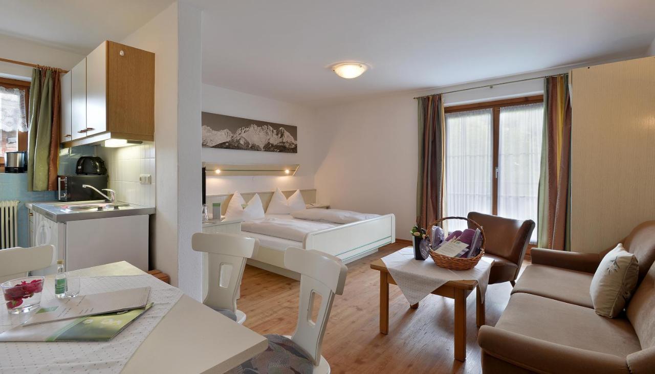 Appartements Am Roemerweg Оберндорф-ін-Тіроль Екстер'єр фото